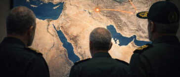 Bahrein bi mogao pripasti Iranu, Kuvajt Iraku