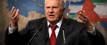 Žirinovski je upozorio šta sledi