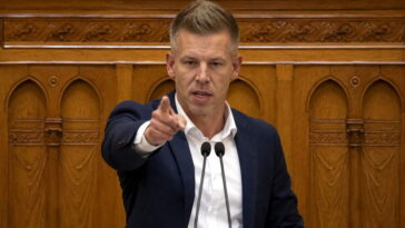 Šok iz Budimpešte: Antiruski zaokret u režiji novog premijera Petera Mađara